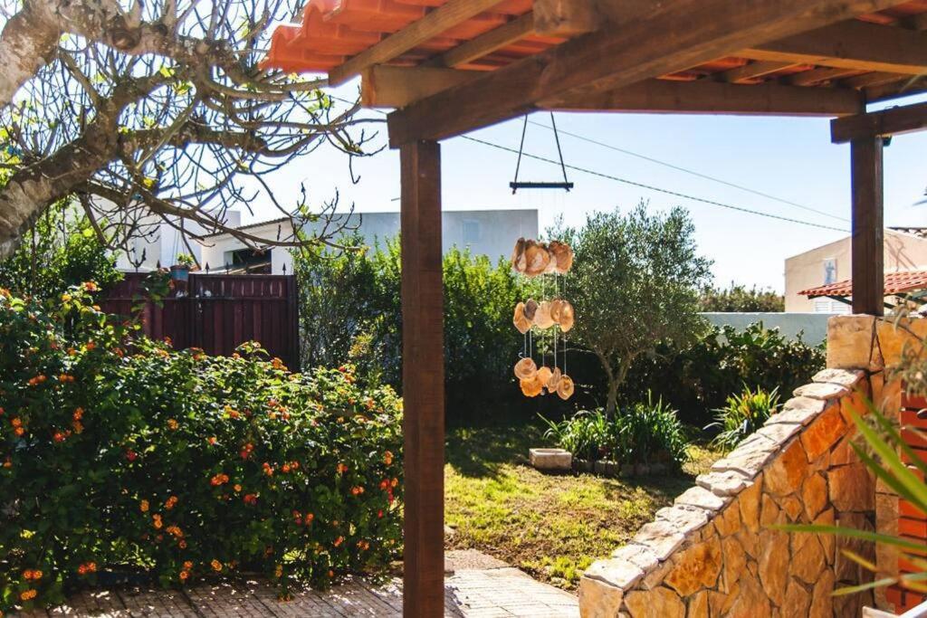 Casa Da Ti' Milia Villa Encarnacao Екстериор снимка