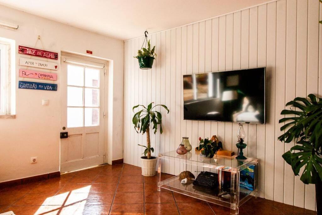 Casa Da Ti' Milia Villa Encarnacao Екстериор снимка